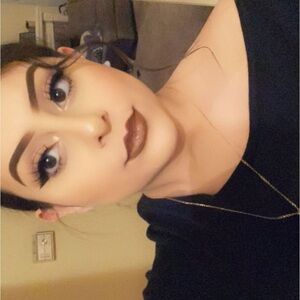 Meet your Posher, Janet